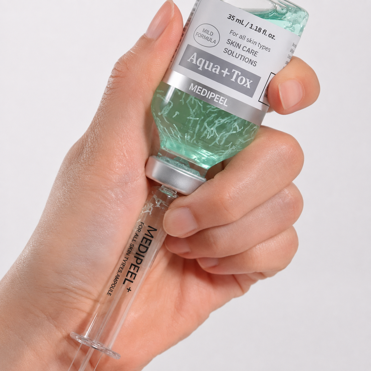 MEDIPEEL Aqua+Tox Ampoule (35ml)